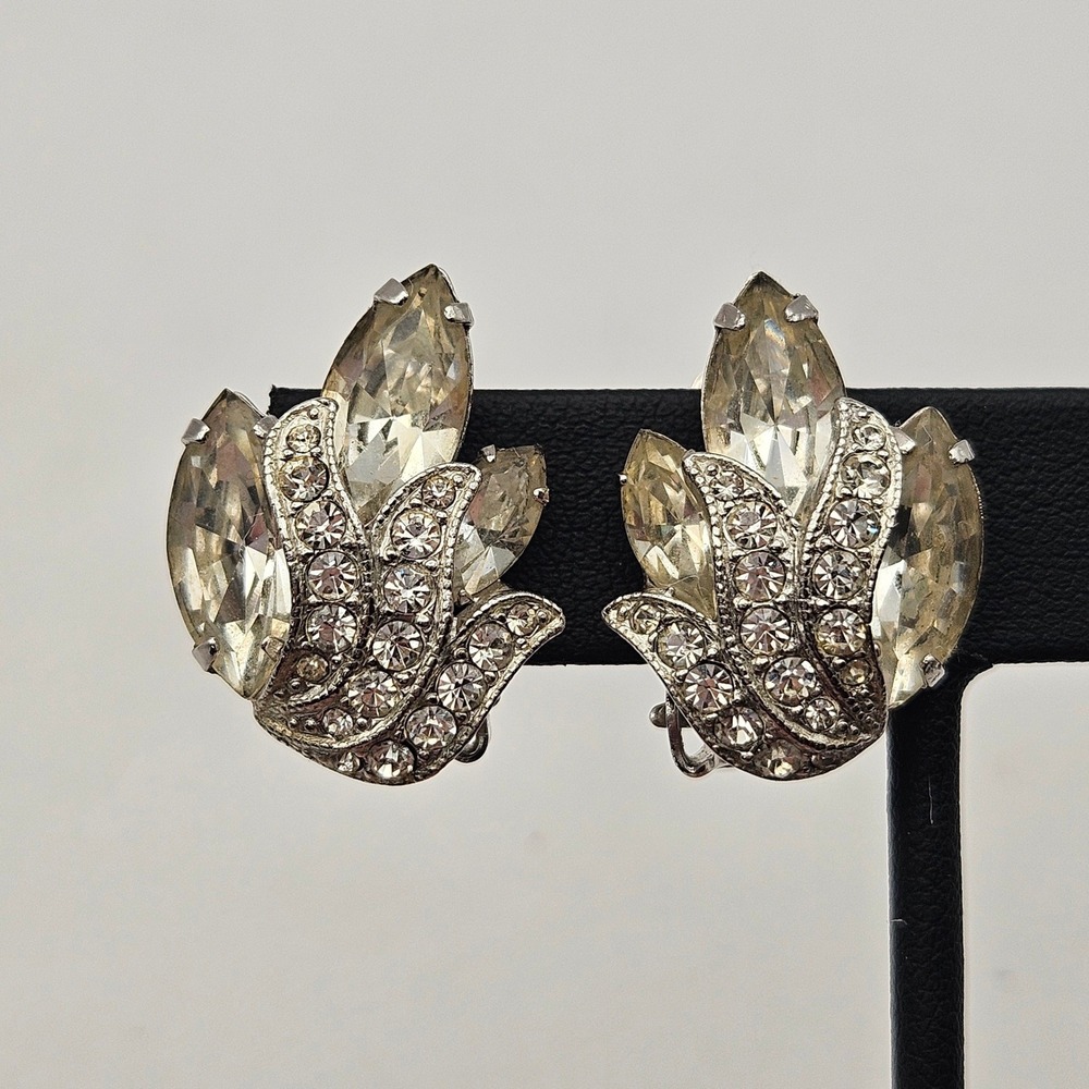 Eisenberg Ice Vintage Rhinestone Clip On Earrings Silver Tone‎ Leaf Spray